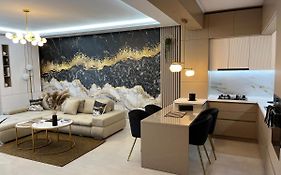 Sas 2 Luxury Apartments